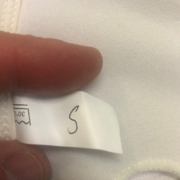 NWOT Bathing Suit Bikini Top Sz Small - Picture 6 of 6